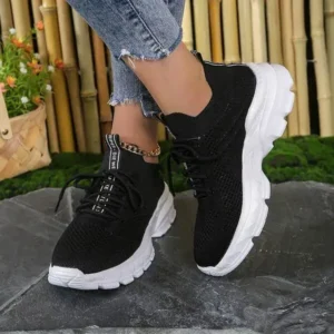 Romboom Women Fashionable Casual Solid Color Lace-Up Sneakers